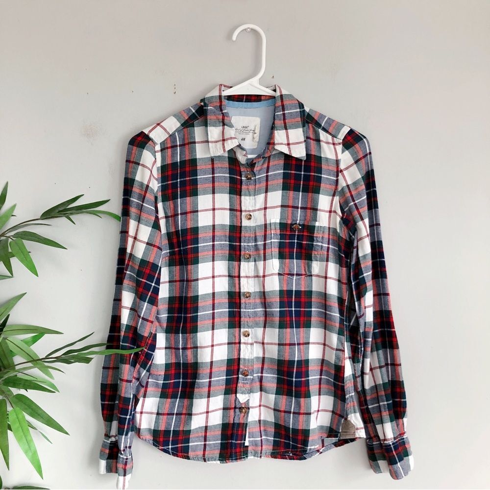 H&M L.O.G.G. Plaid Elbow Patch Button Down Top in White 4